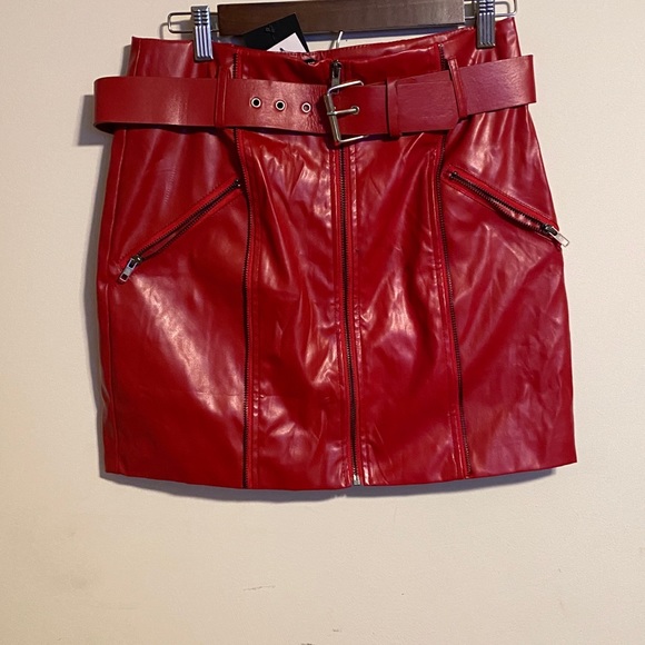 Fashion Nova Bar Hopping Mini Skirt Size Large - Picture 5 of 10